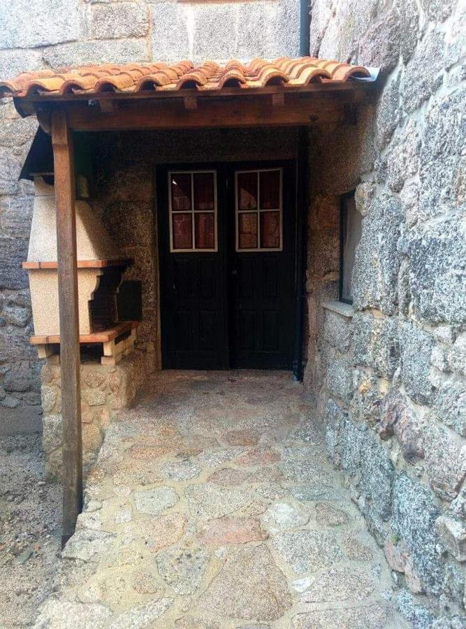 Casa Padre Alexandre Guest House Covide Luaran gambar