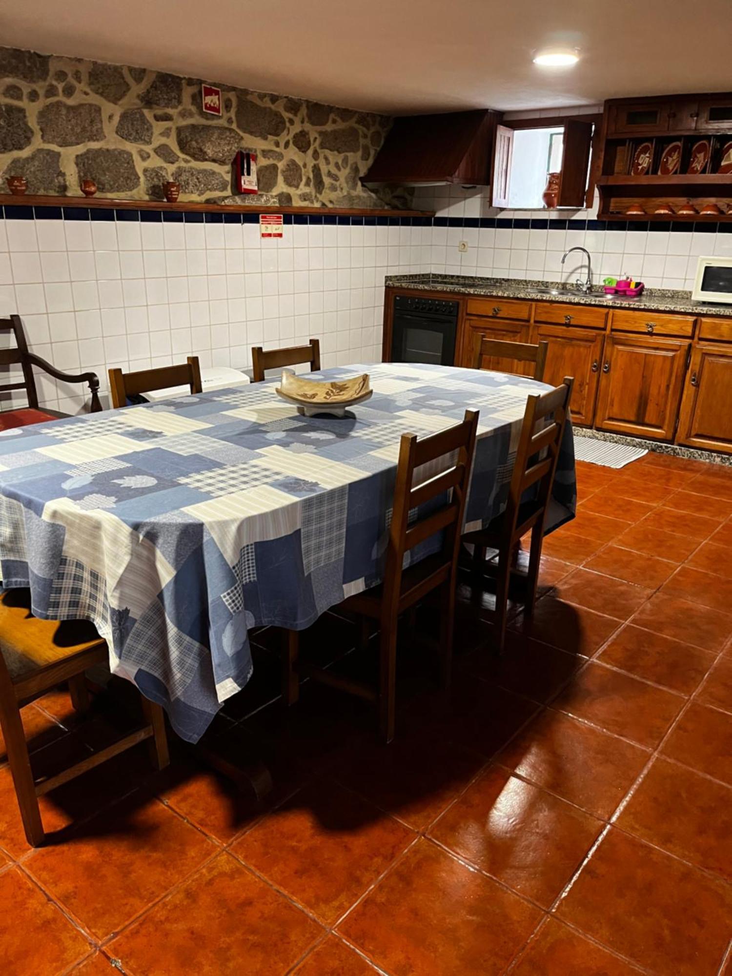 Casa Padre Alexandre Guest House Covide Luaran gambar