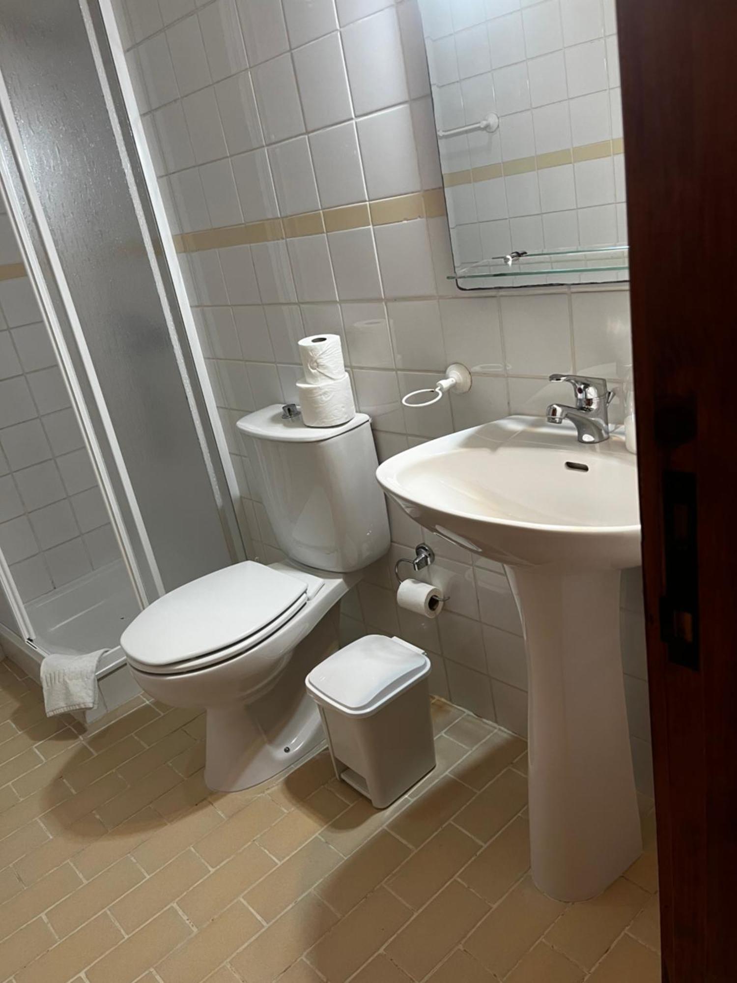 Casa Padre Alexandre Guest House Covide Luaran gambar
